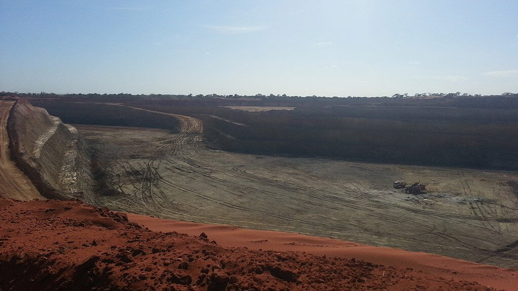 Anglogold tropicana mine western australia