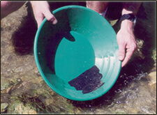 gold-panning-technique-step-3