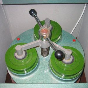 Laboratory-Sample-Pulveriser-6.jpg