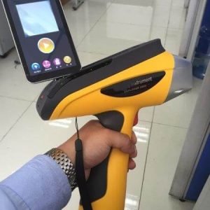 Quality-Handheld-XRF-Analyzer-Test